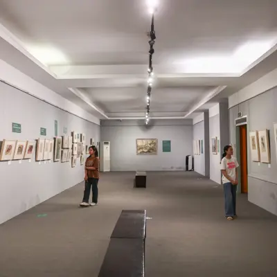 ky-uc-thoi-chien-qua-tranh-cua-huynh-phuong-dong-1