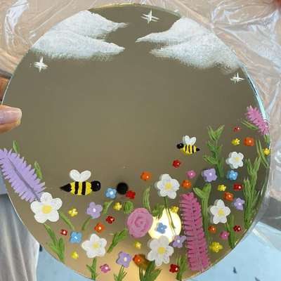 trang-tri-guong-cute-bang-net-ve-don-gian