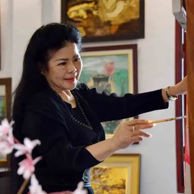 hoa-si-van-duong-thanh-nu-dai-su-trong-dong-chay-van-hoa-viet